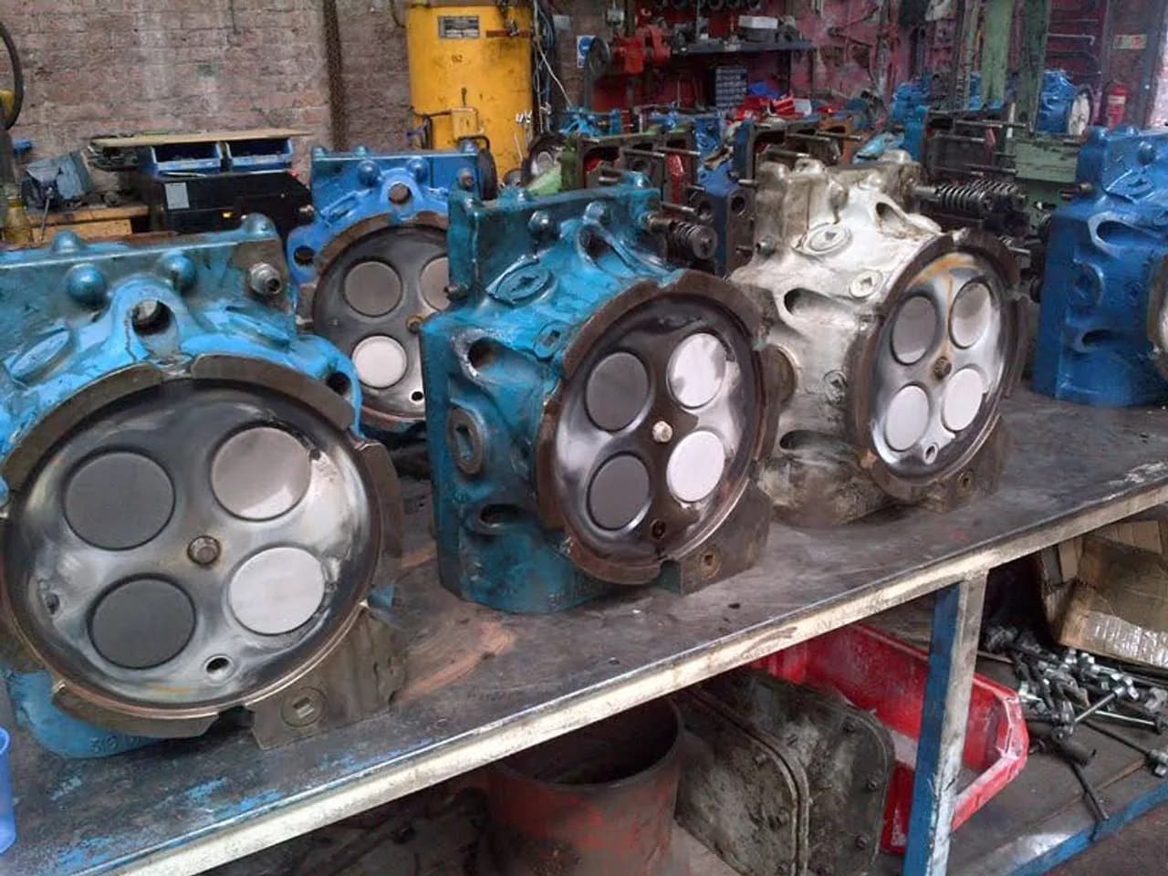 Generator engine top-end repair