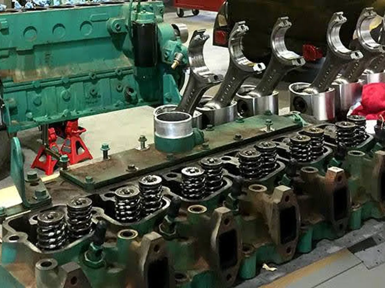 Diesel generator overhaul on the bench